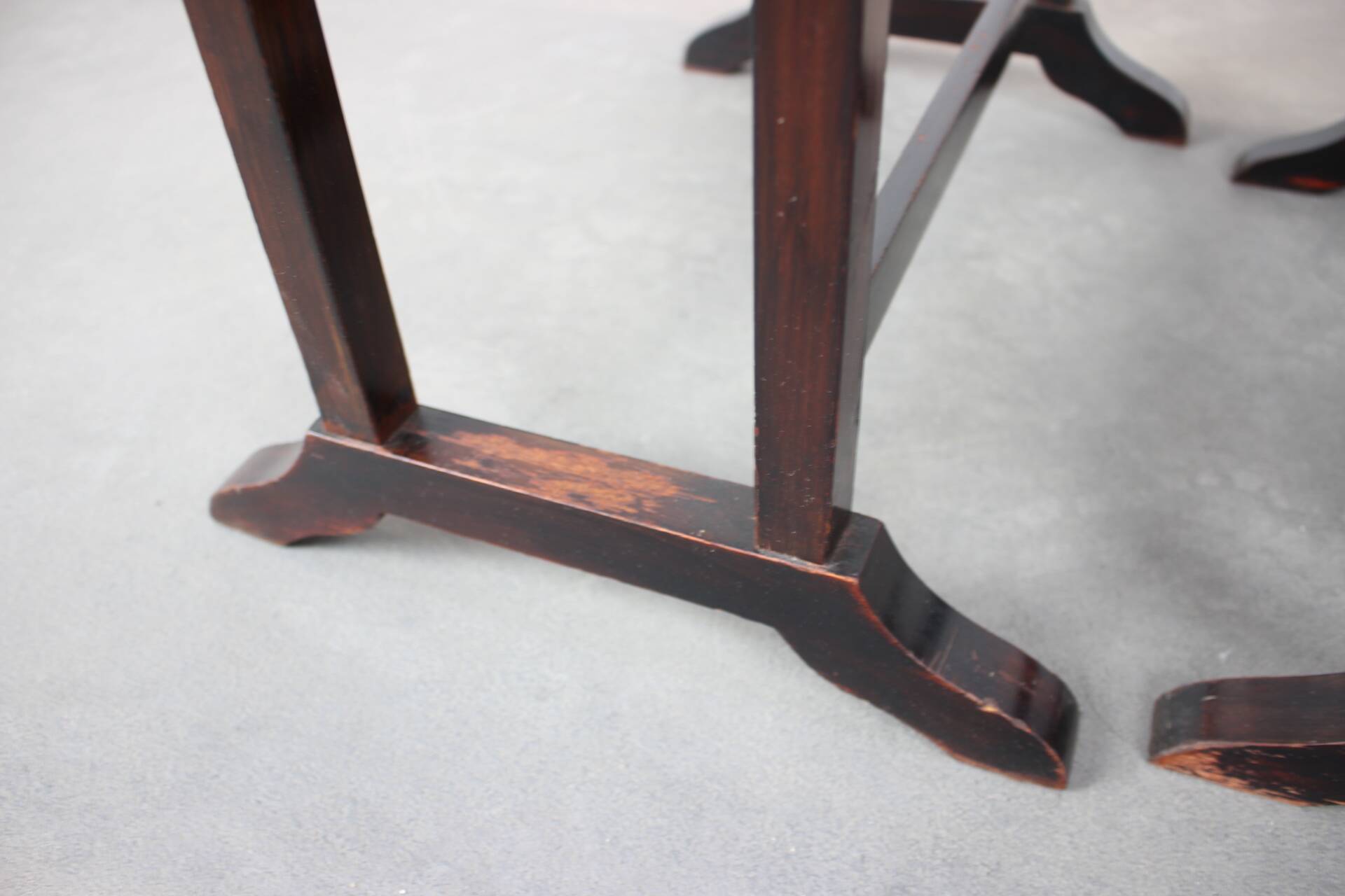 Art Deco Nesting Tables in Mahogany Veneer, 1930s, Czechoslovakia