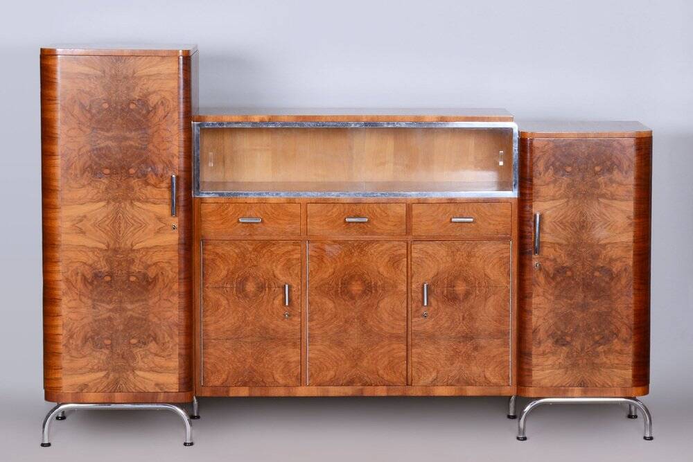 Bauhaus Czechia Sideboard in Walnut and Chrome-Plated Steel by Robert Slezak, 1930s