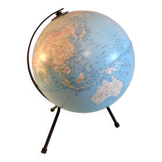 Girard and Barrère terrestrial globe on tripod base / vintage 50s-60s