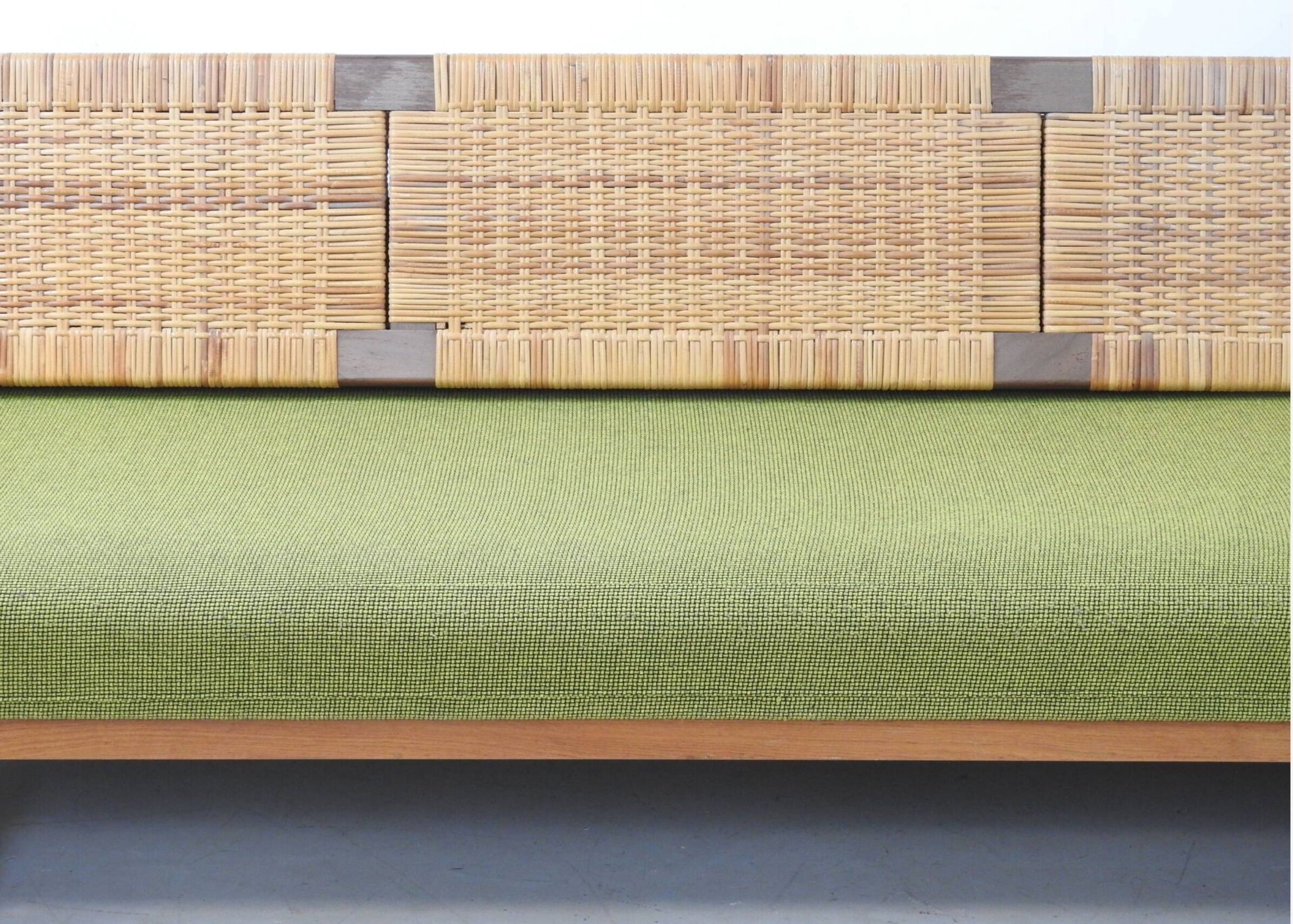 Hans Wegner GE 259 convertible bench seat circa 1960
