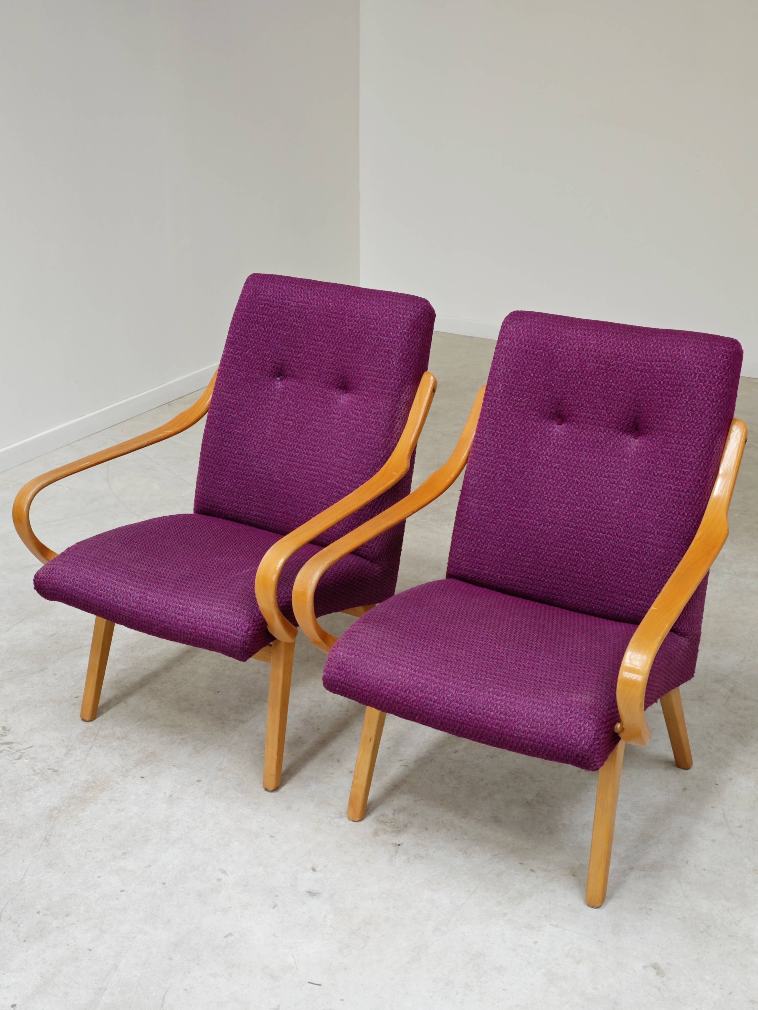 Pair of 6953 purple armchairs by Jaroslav Smidek for TON (Thonet)