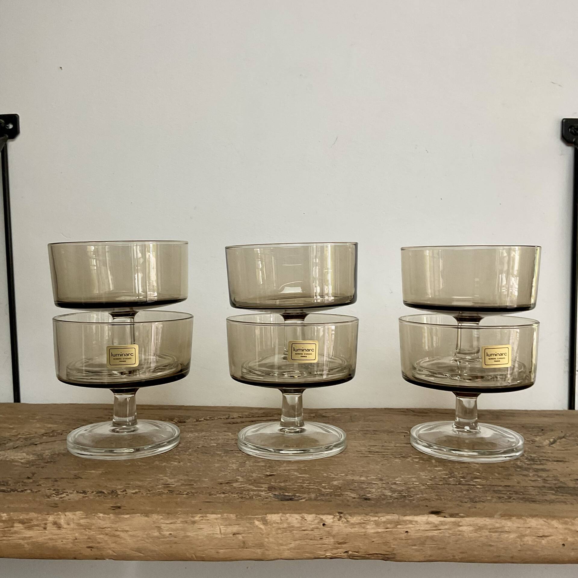 6 vintage smoked glass coupes model "Sweden" France