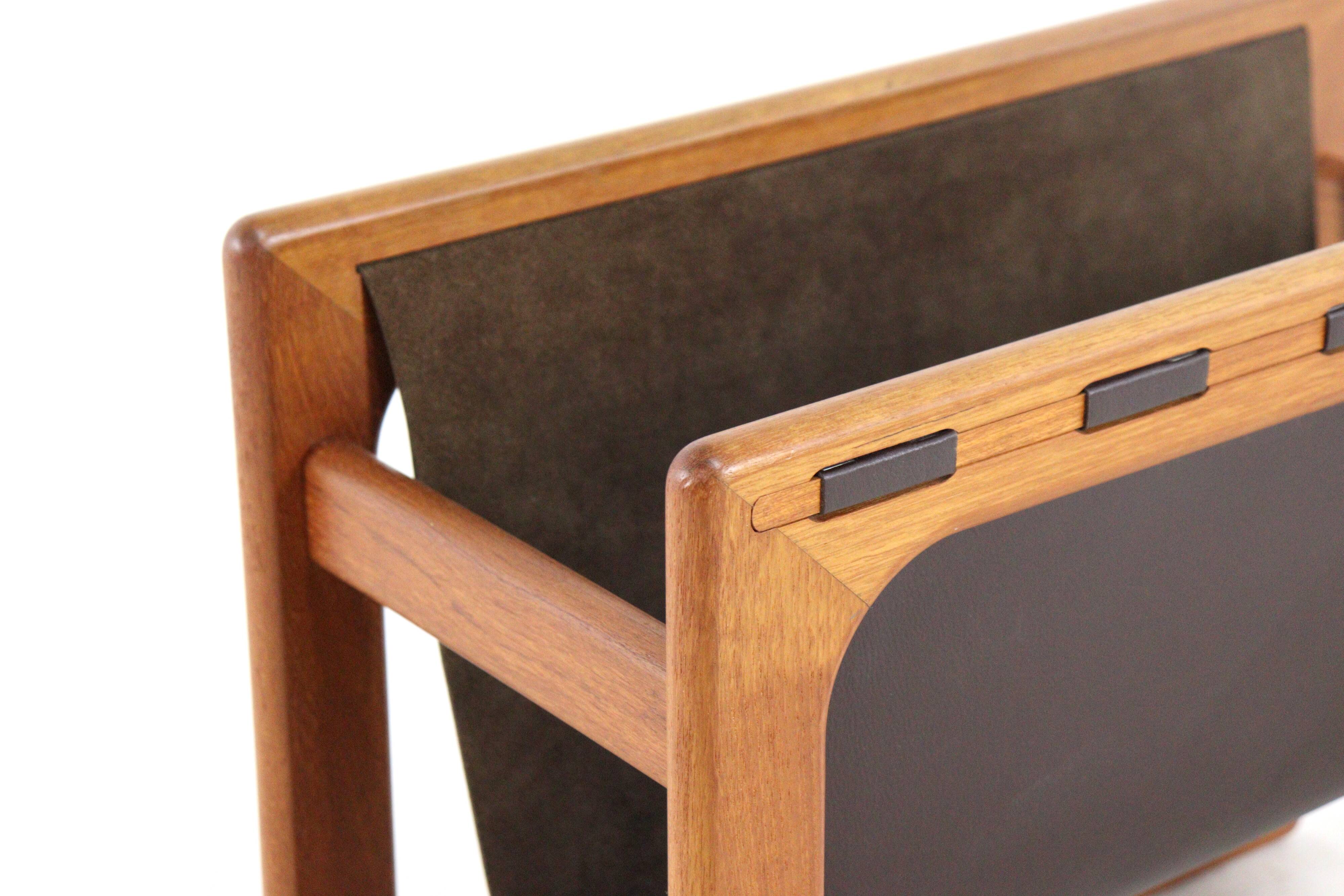 Salin mobler magazine holder - danish design teak