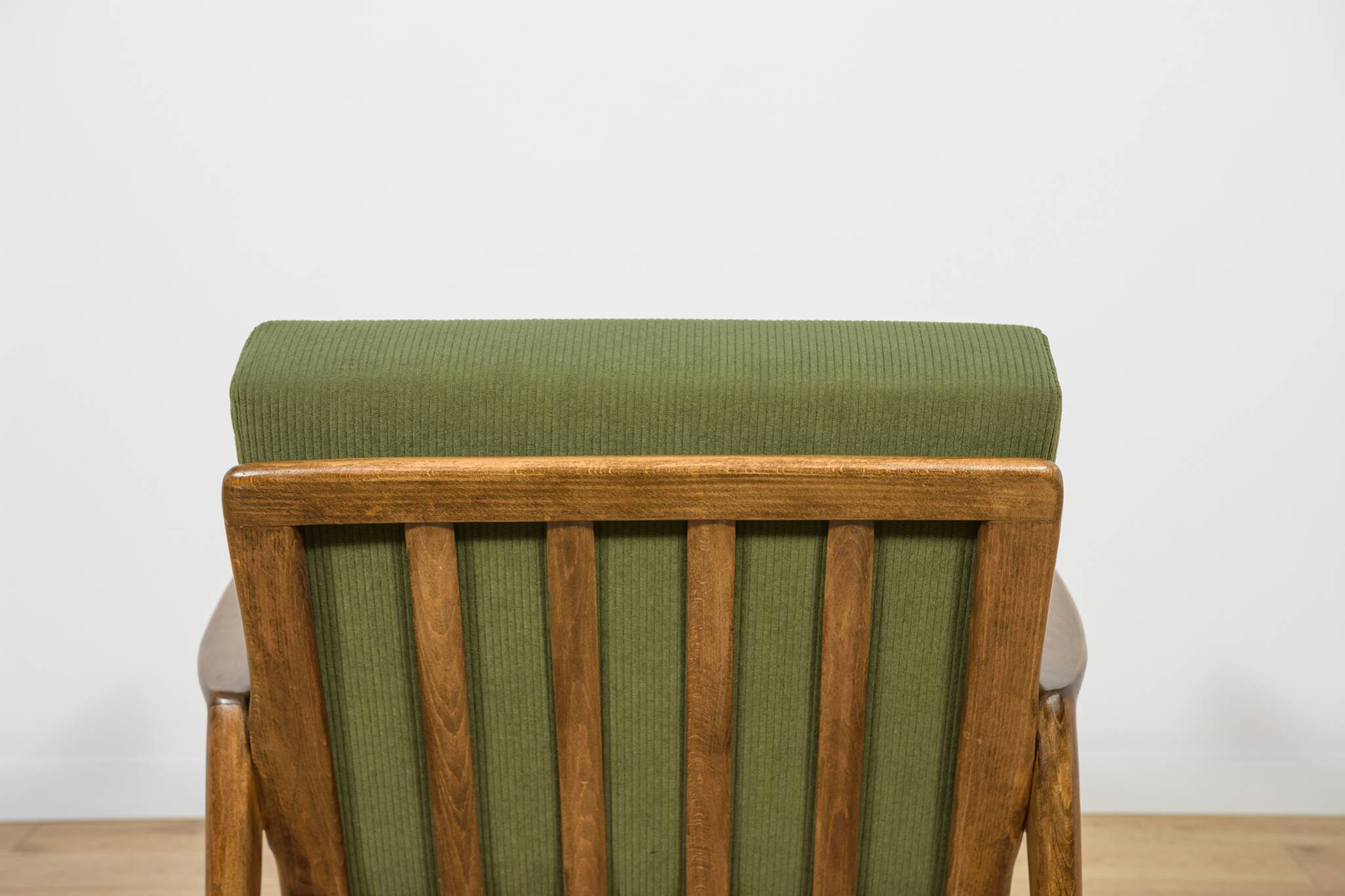 Model 300-139 - Mid-century armchair from Swarzędz Factory, Poland, 1960s