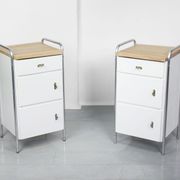Cabinet industriel du milieu du siècle