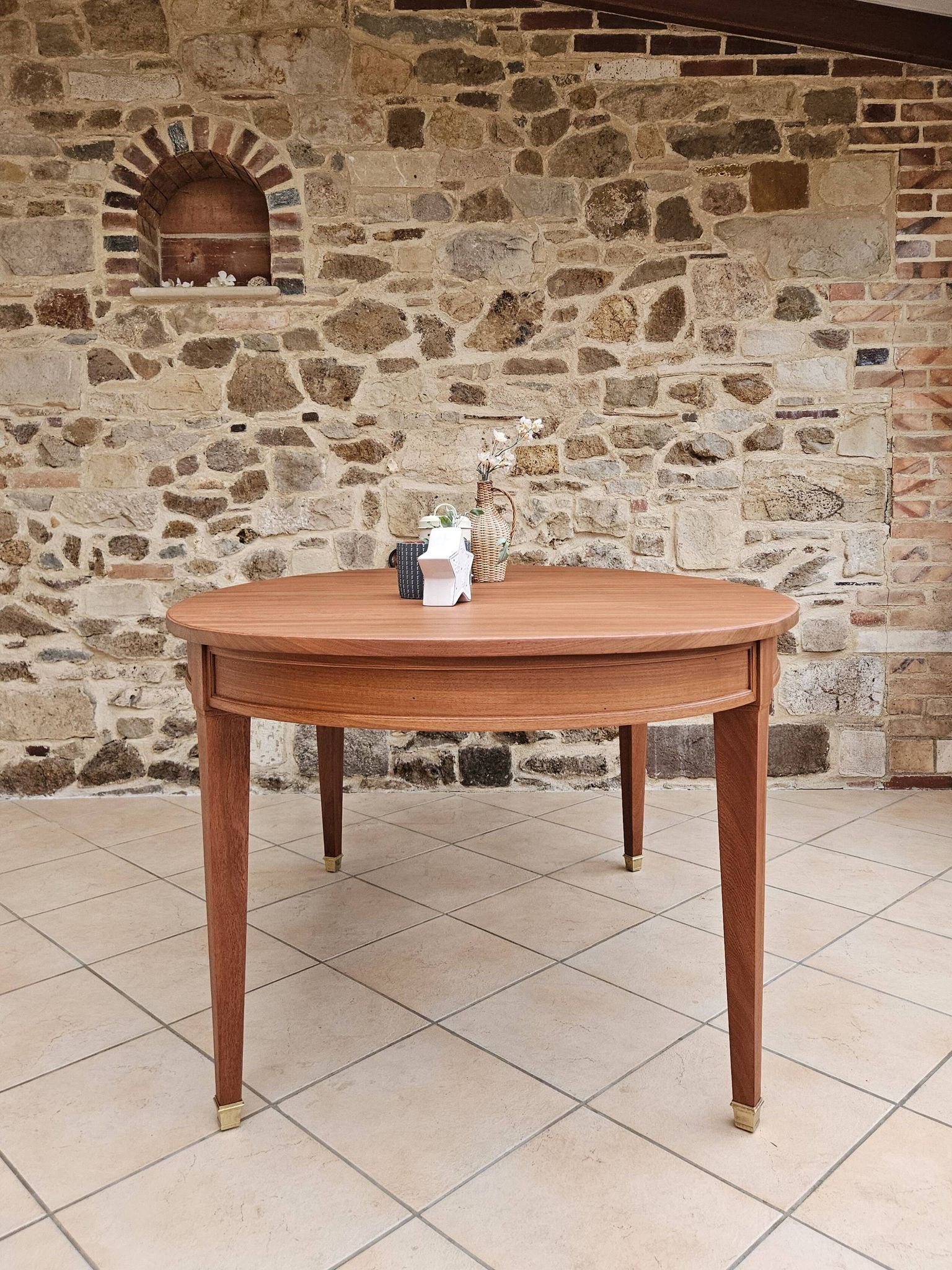 Table ancienne