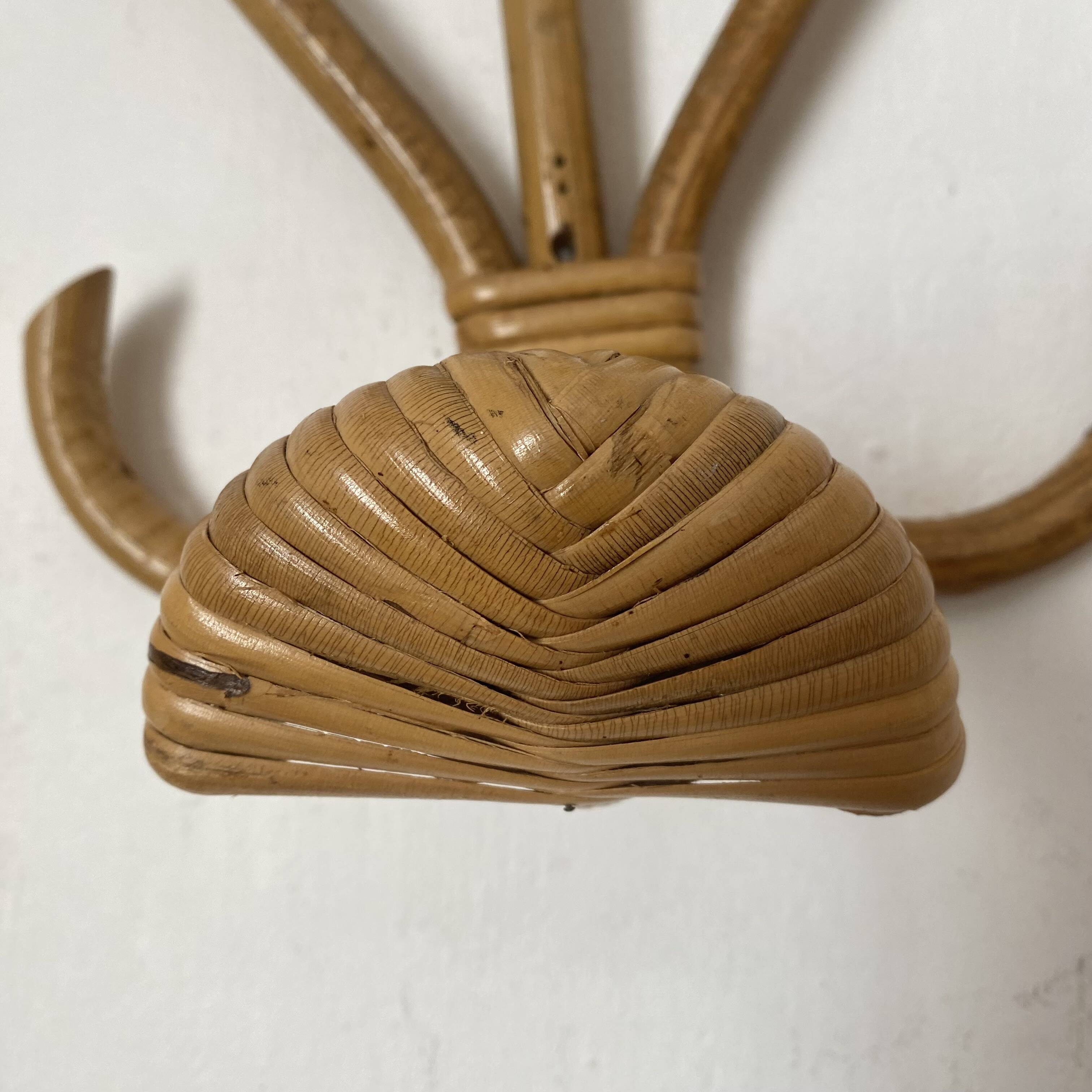 Patère en rotin années 60-70