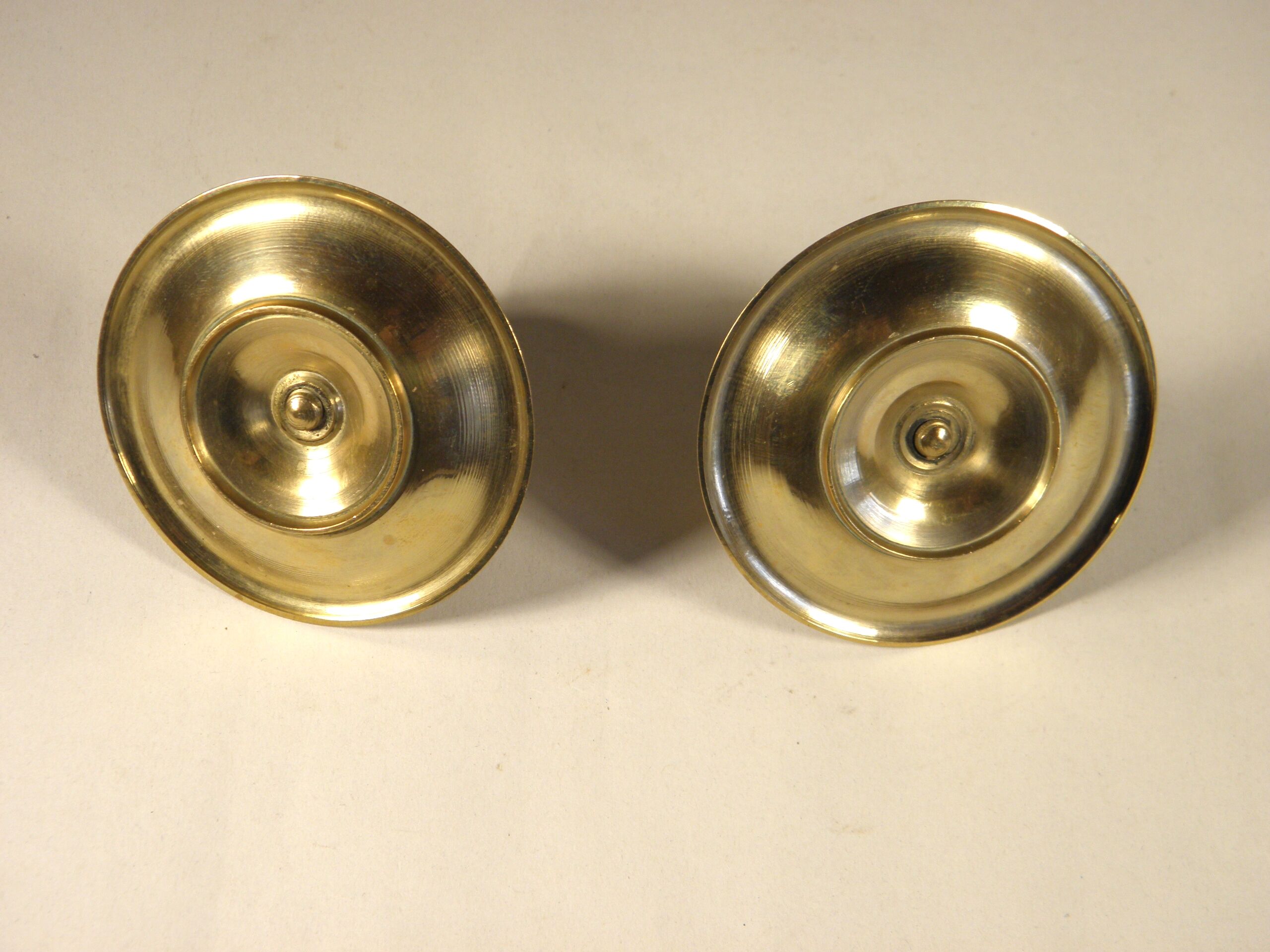 Paire de bougeoirs en laiton 4 cm