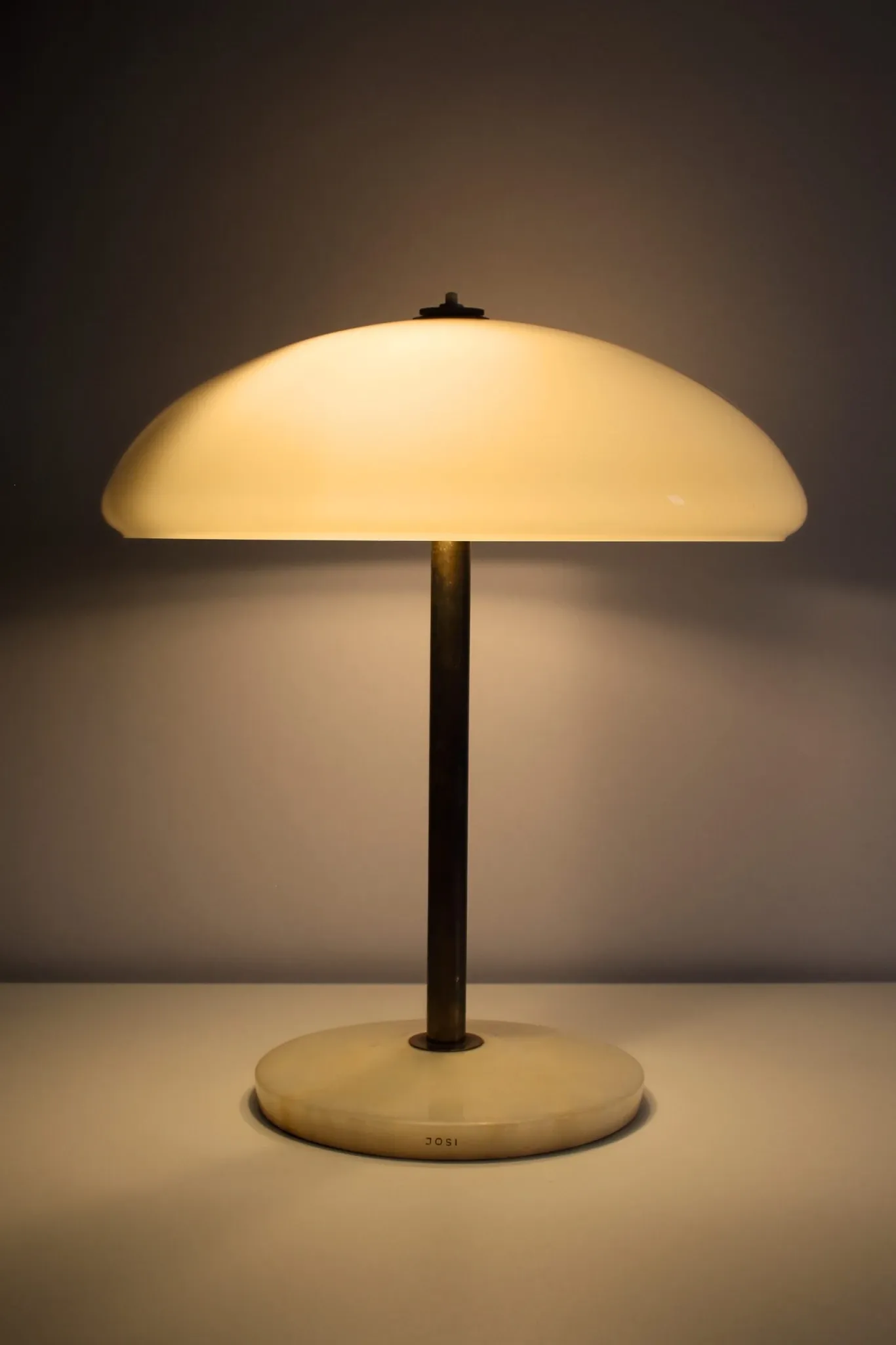 Art Deco table lamp