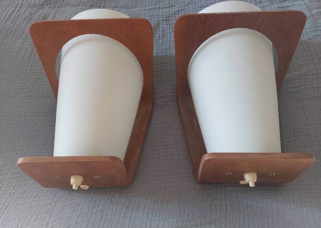 Pair of NX41 wall lamps by Louis Kalff 1960