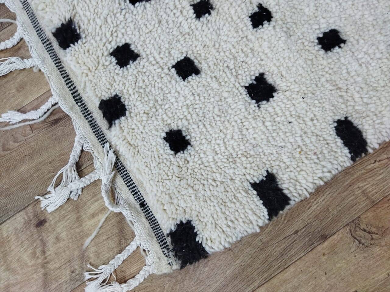 Handmade wool Berber rug 294x194 cm