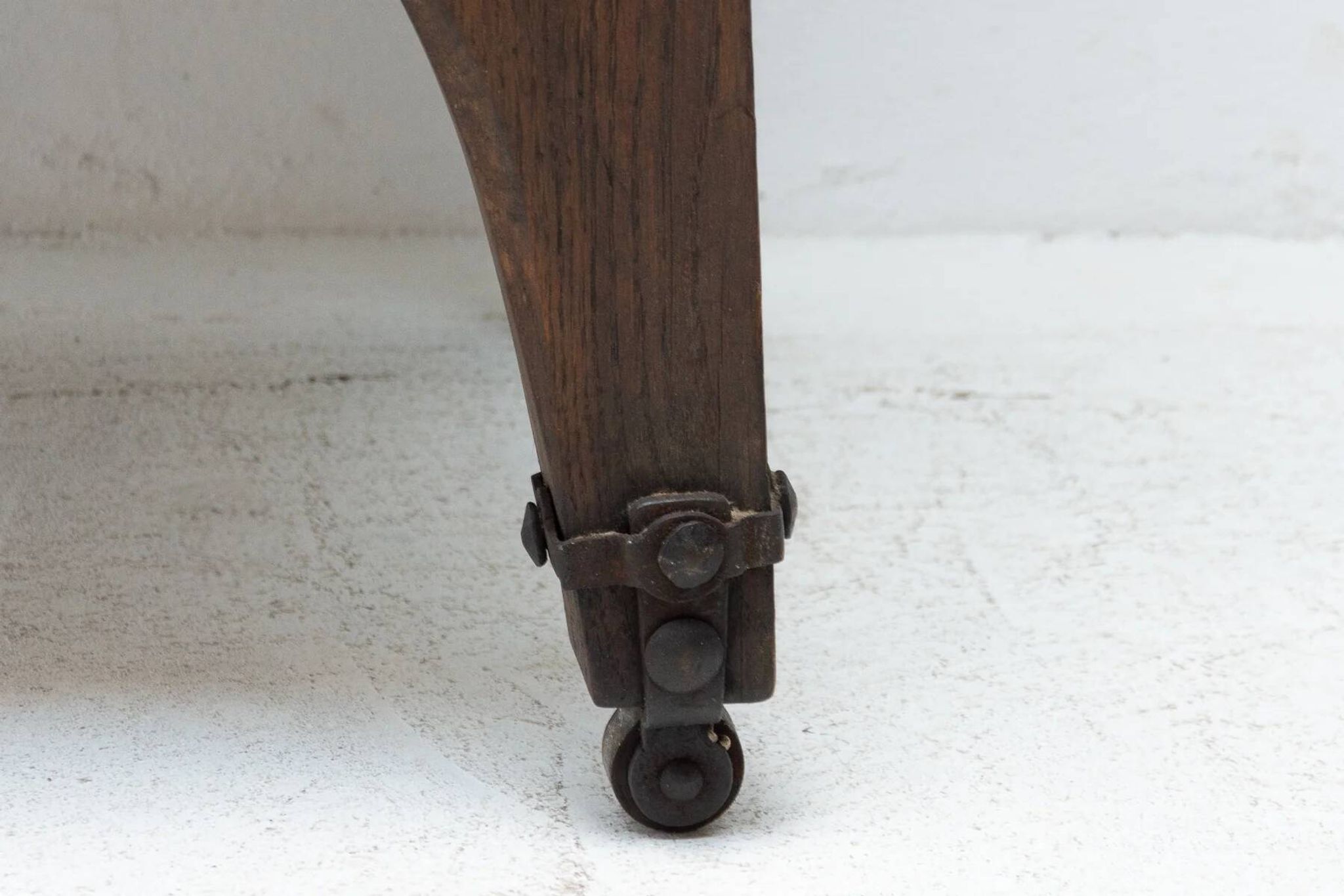 Chaise de trône massive de la fin du 19e siècle