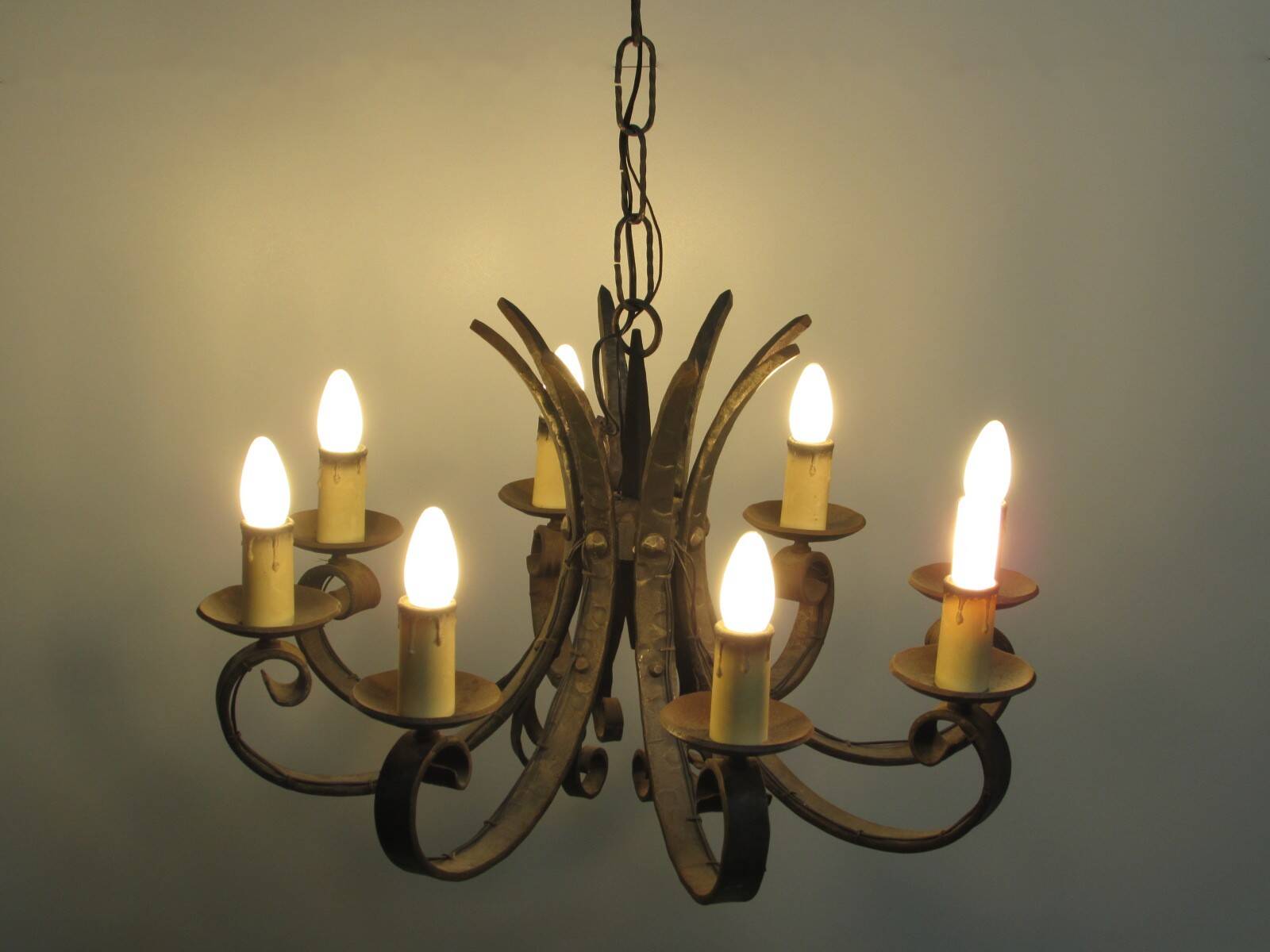 Lustre en fer forgé des années 1940