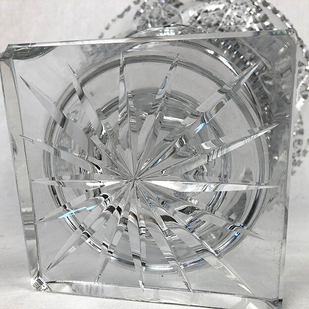 Cut on foot in cut crystal