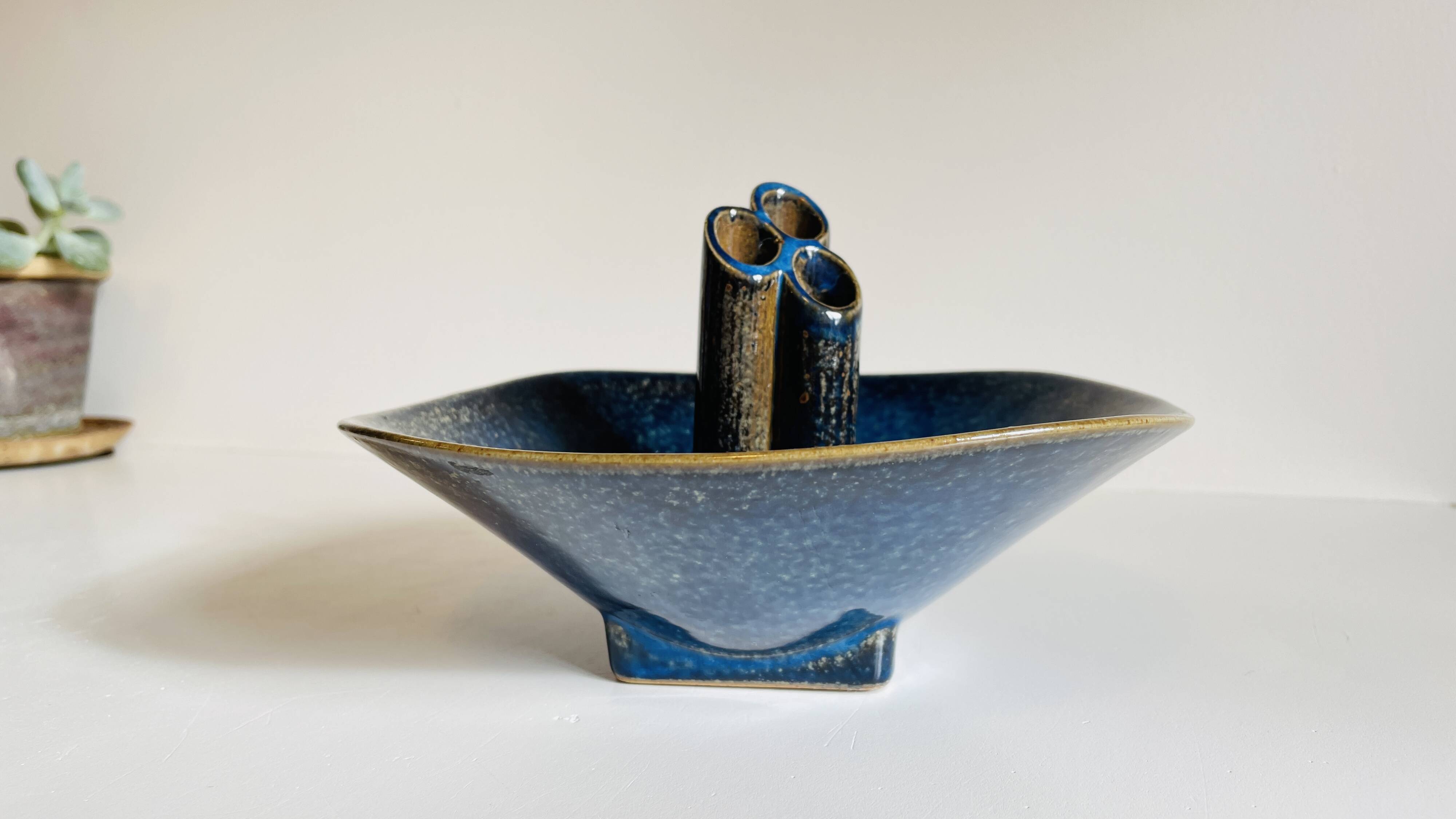 Vase céramique bleue vintage