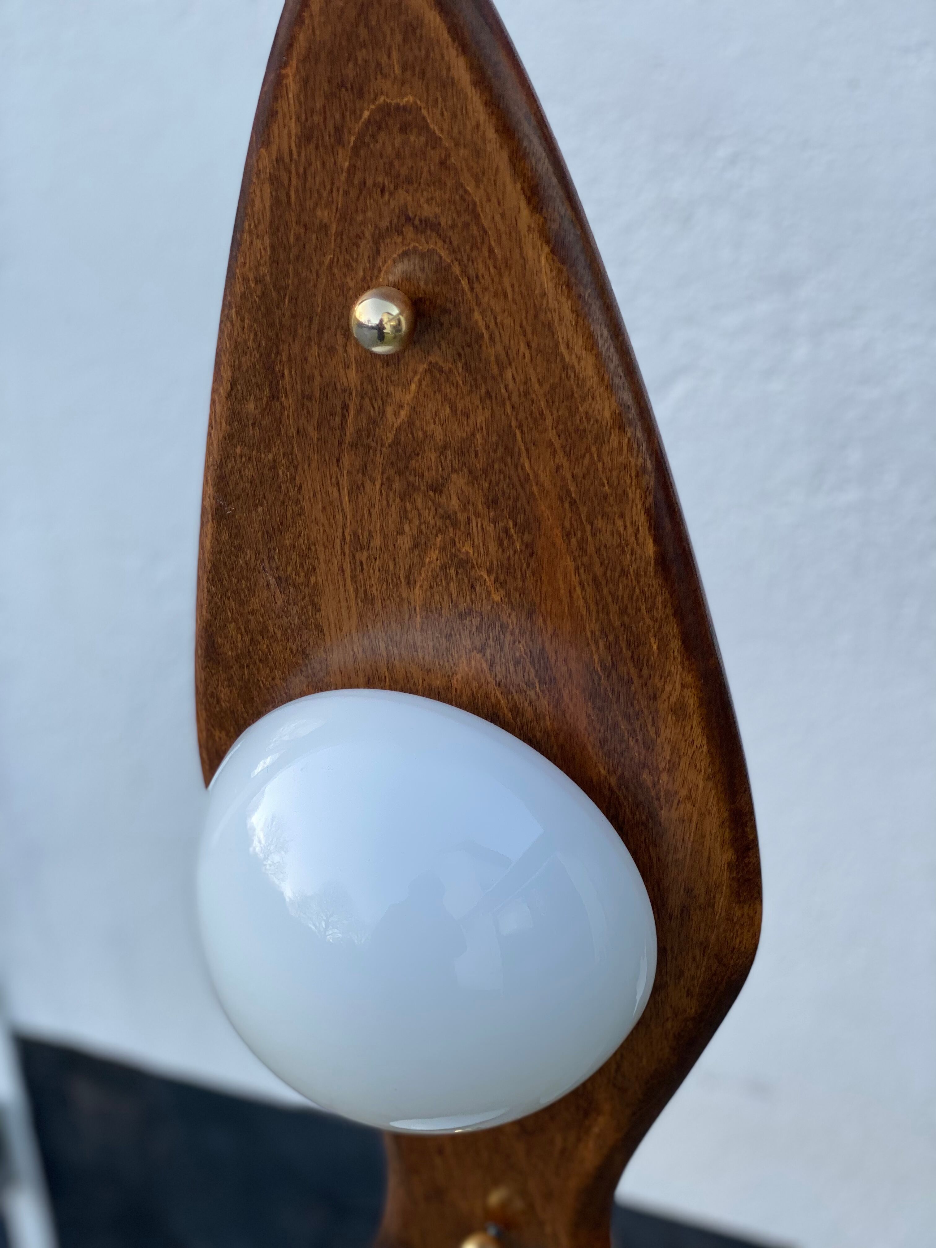 Vintage italian double lamp on a organic oak wood base