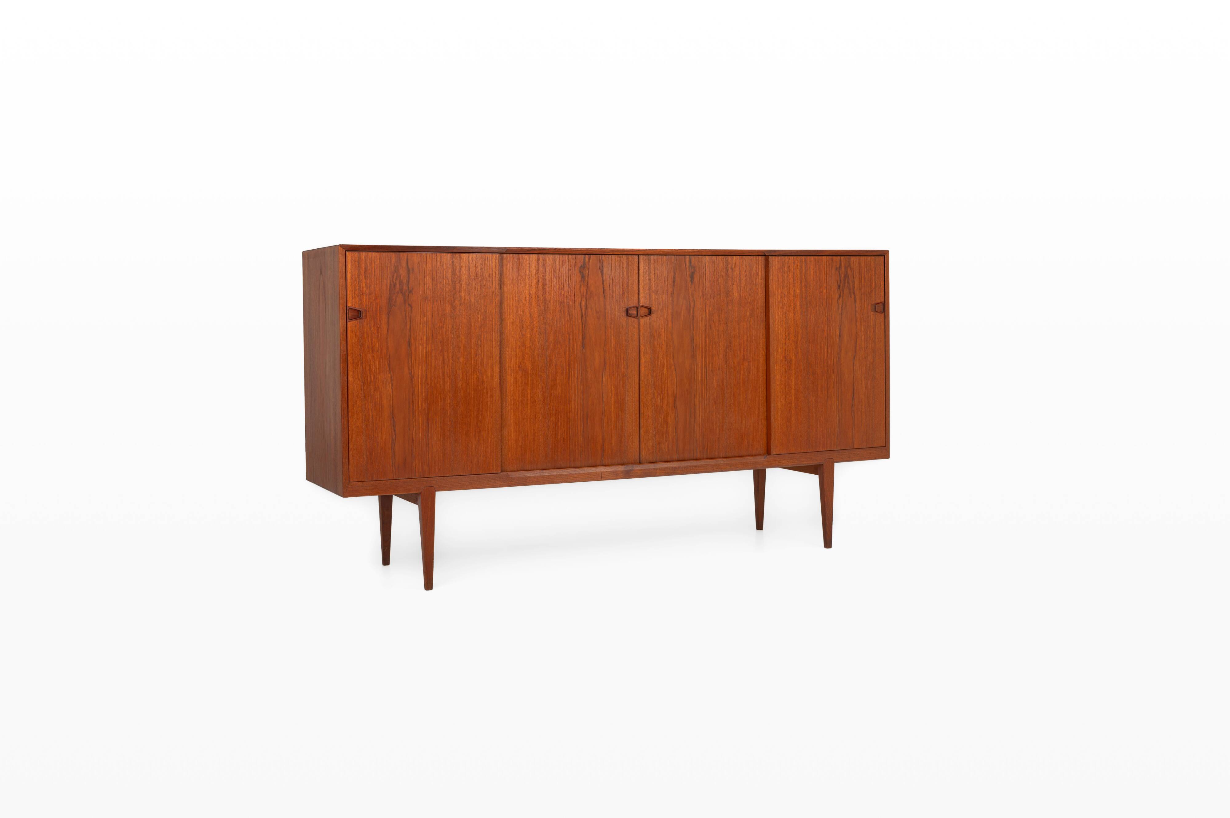 Highboard by Henry Rosengren Hansen for Brande Møbelindustri, Denmark 1960s