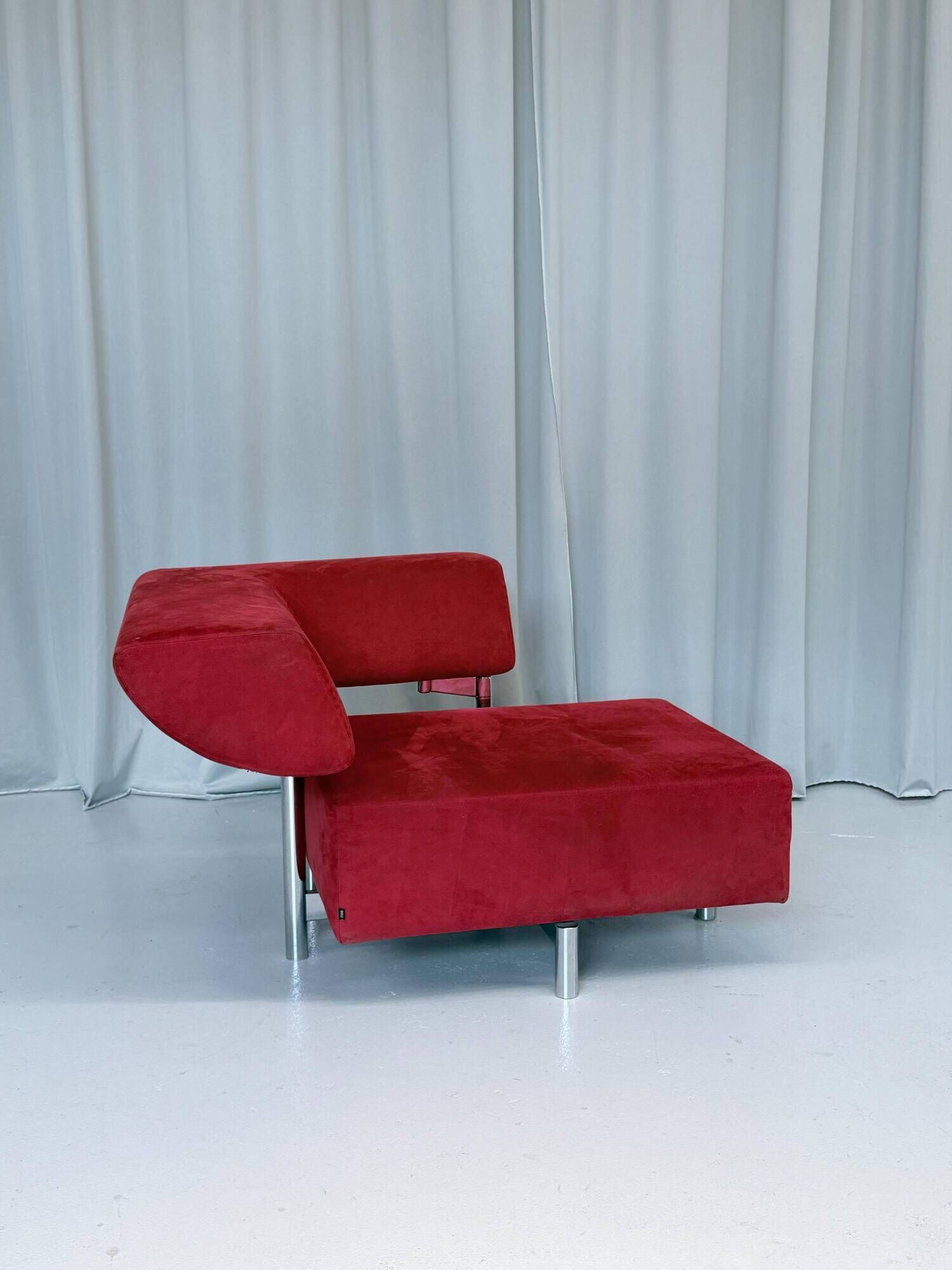 Red Alcantara Arthe Lounge Chair By Cor