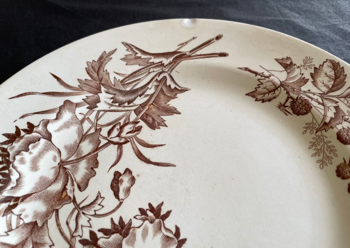 Flat plates iron earth