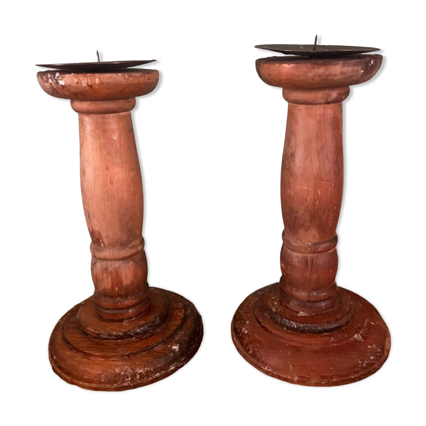 Paire de bougeoirs en bois tourné vintage