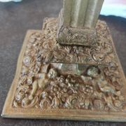 Financial-style candle holders in gilded bronze