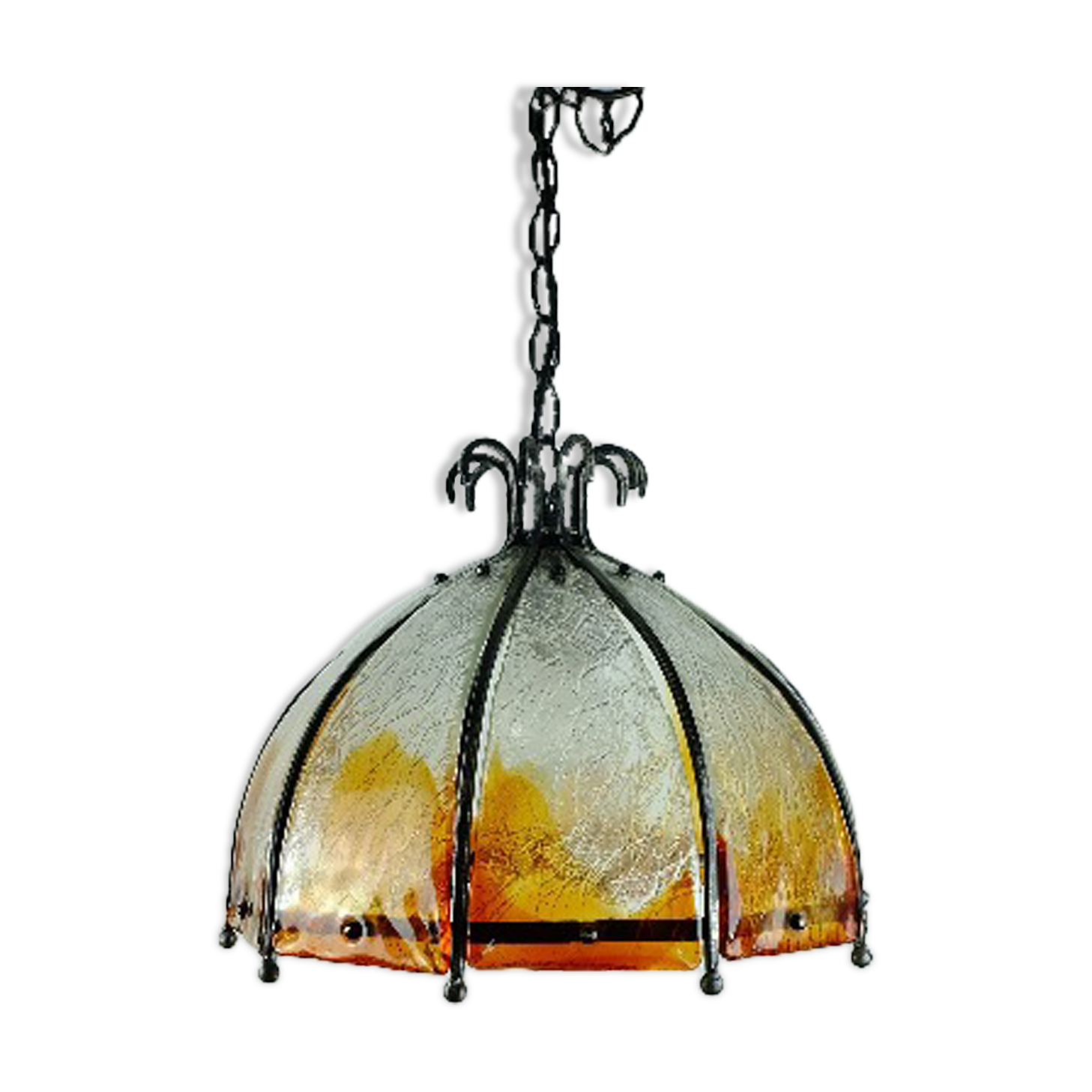 Lampe suspendue brutaliste des années 60-70 en fer forgé et en verre de Murano.