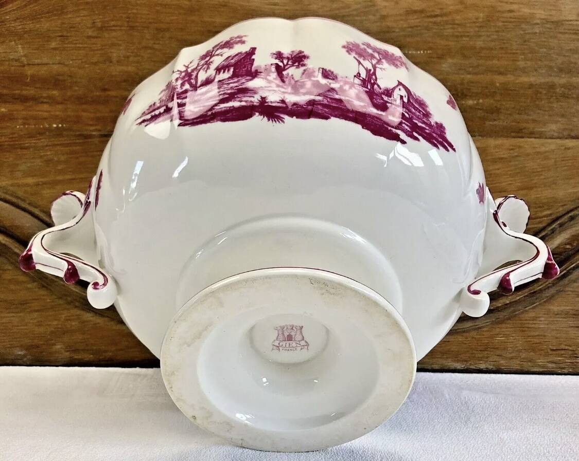Antique large Gien vegetable soup tureen, pink landscape model, 1938/1960