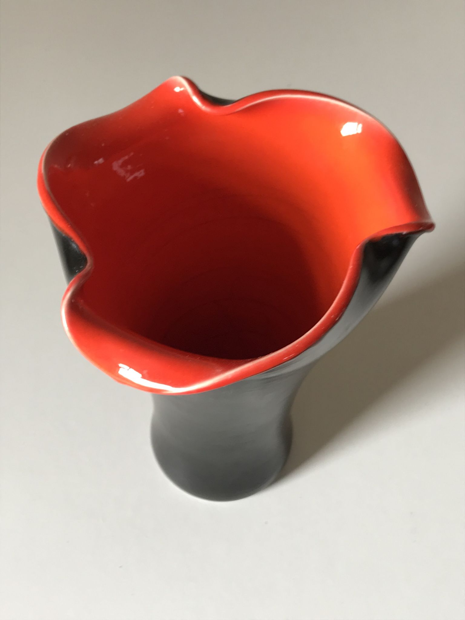 Ceramic vase weaned design 50 years