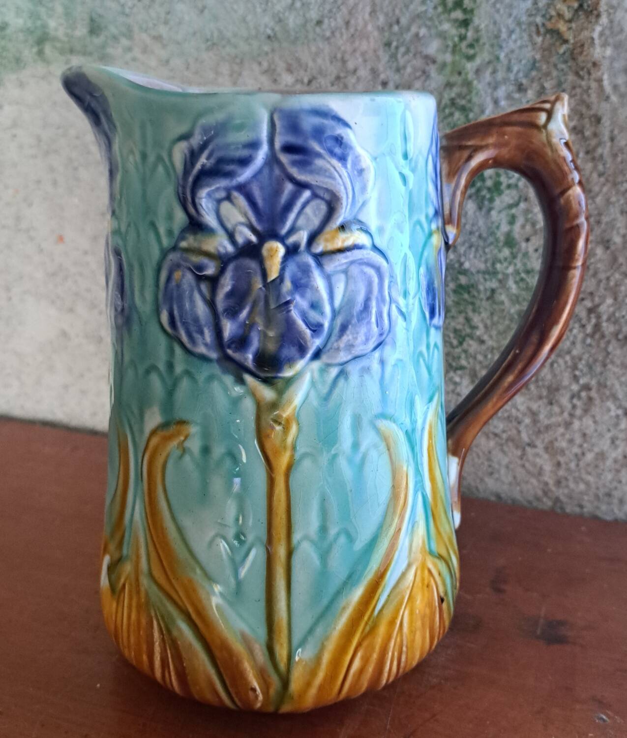 Slush pitcher