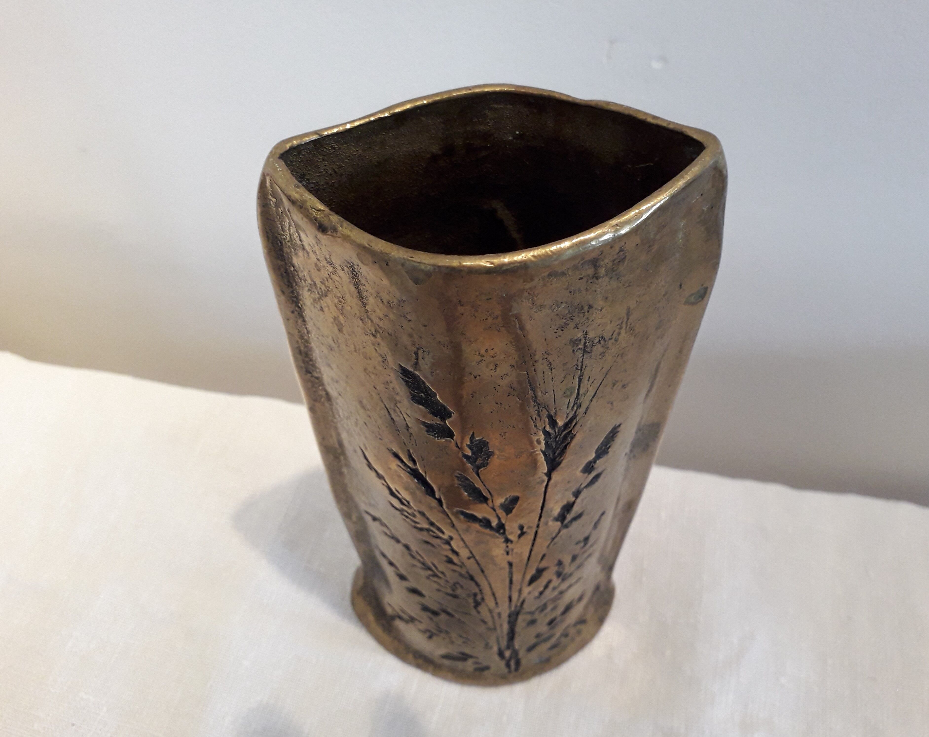 Vintage Gilde Handwerk brass vase