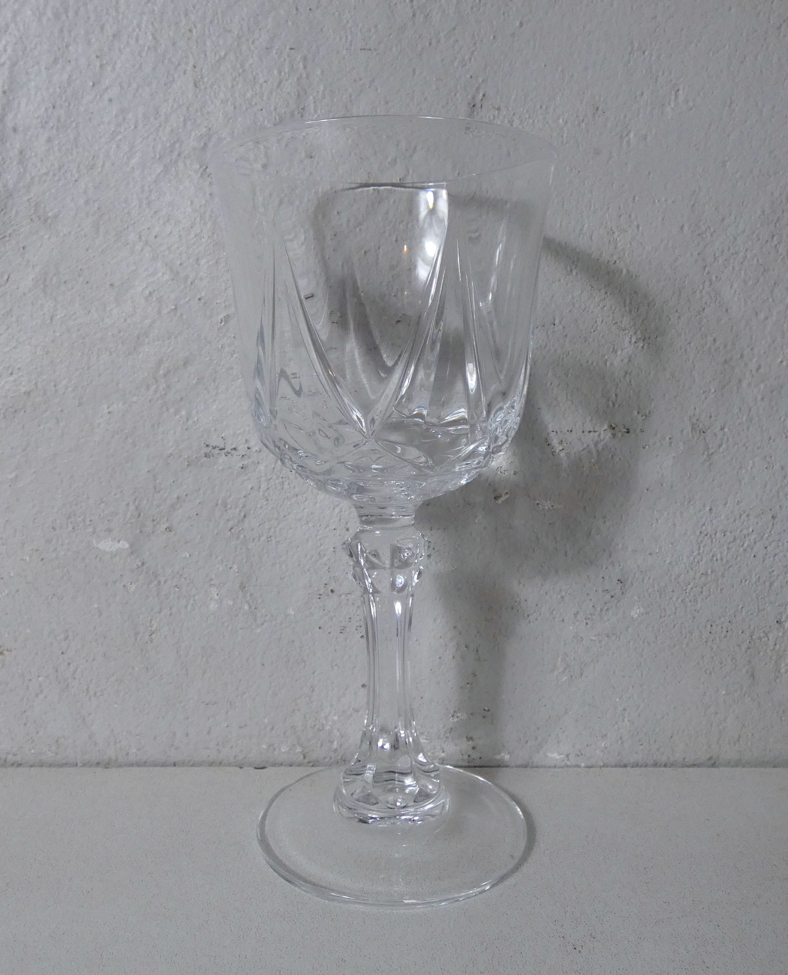 5 crystal wine glasses 15cl