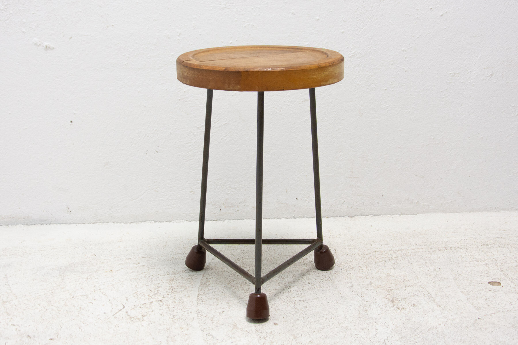 Tabouret industriel du milieu du siècle, années 1950, Tchécoslovaquie