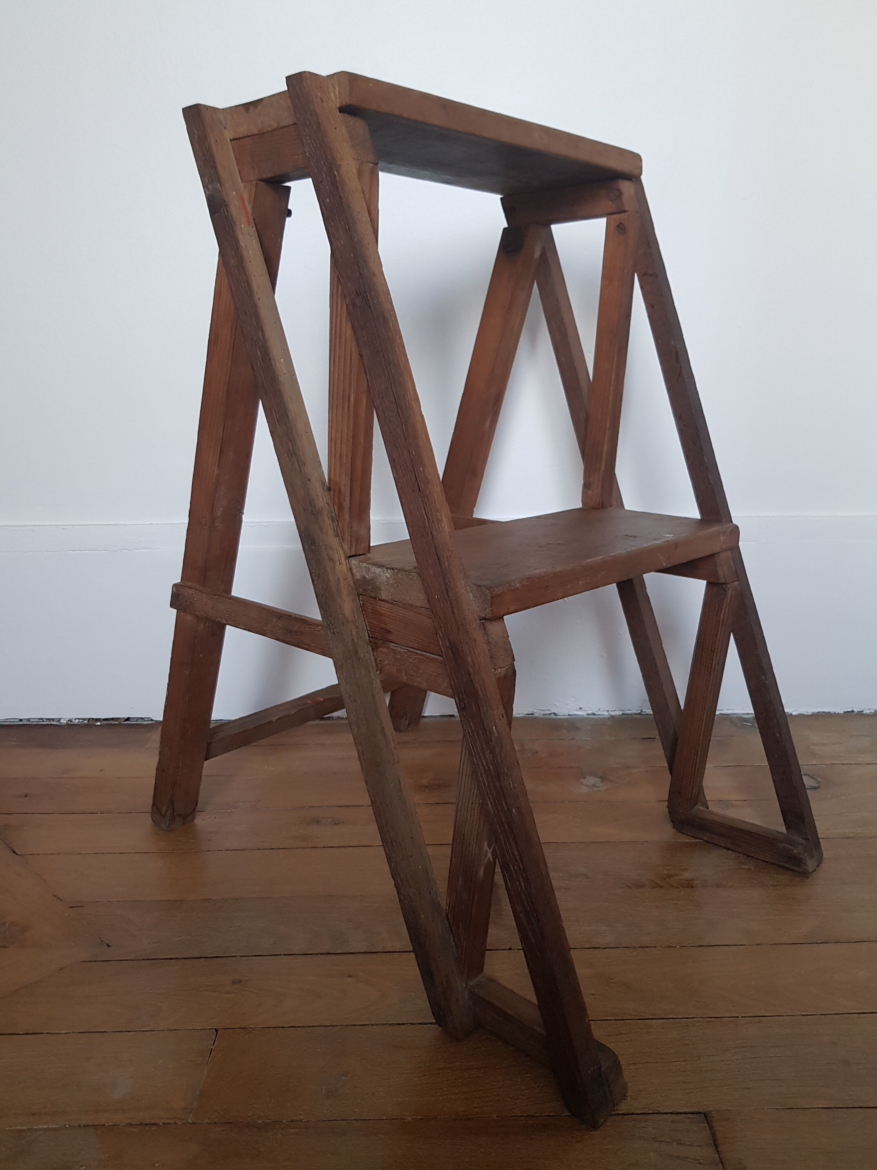 Small stepladder