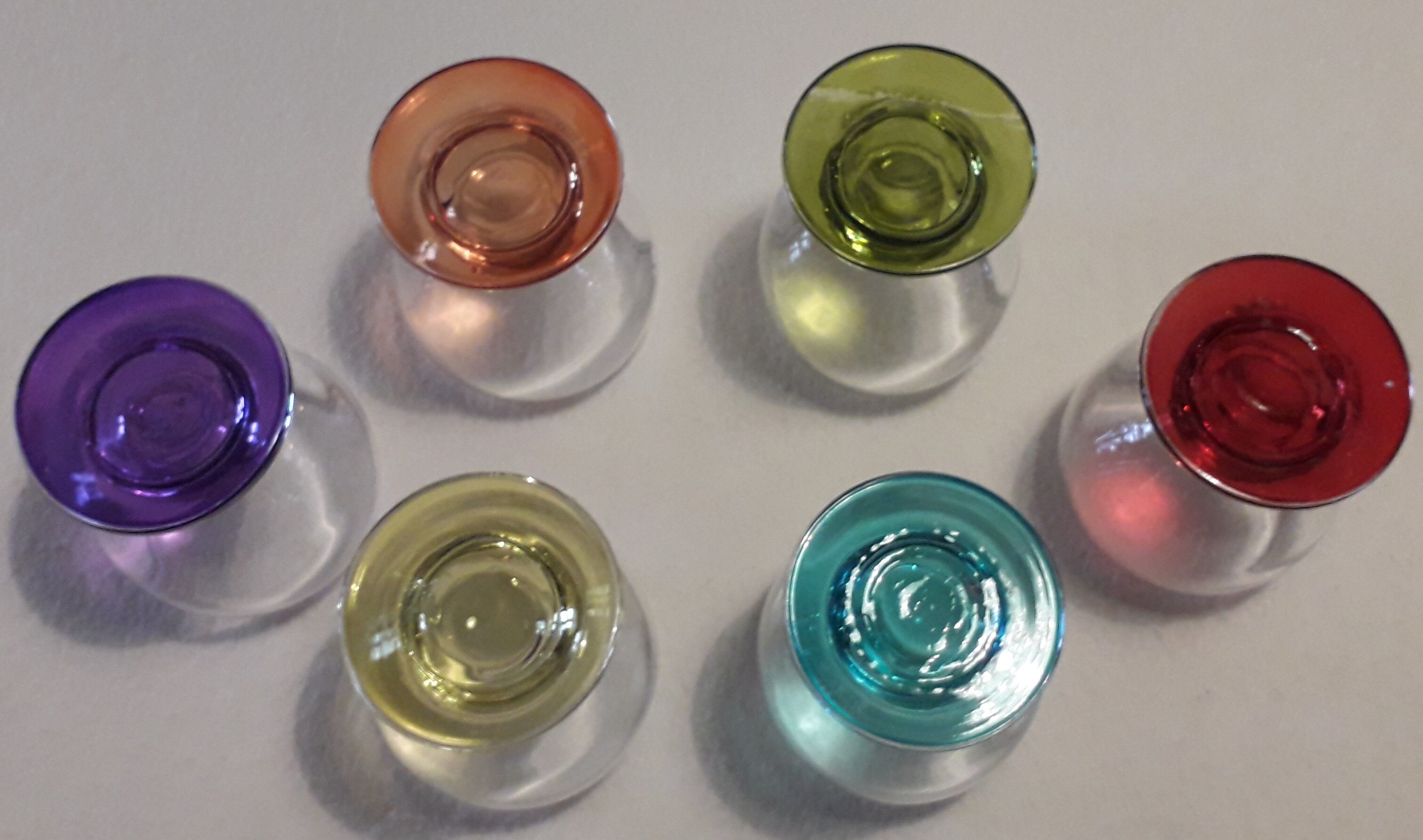 Suite of 6 multicolored blown glass glasses