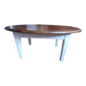 Oval coffee table