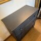Commode anglaise en bois patiné noir