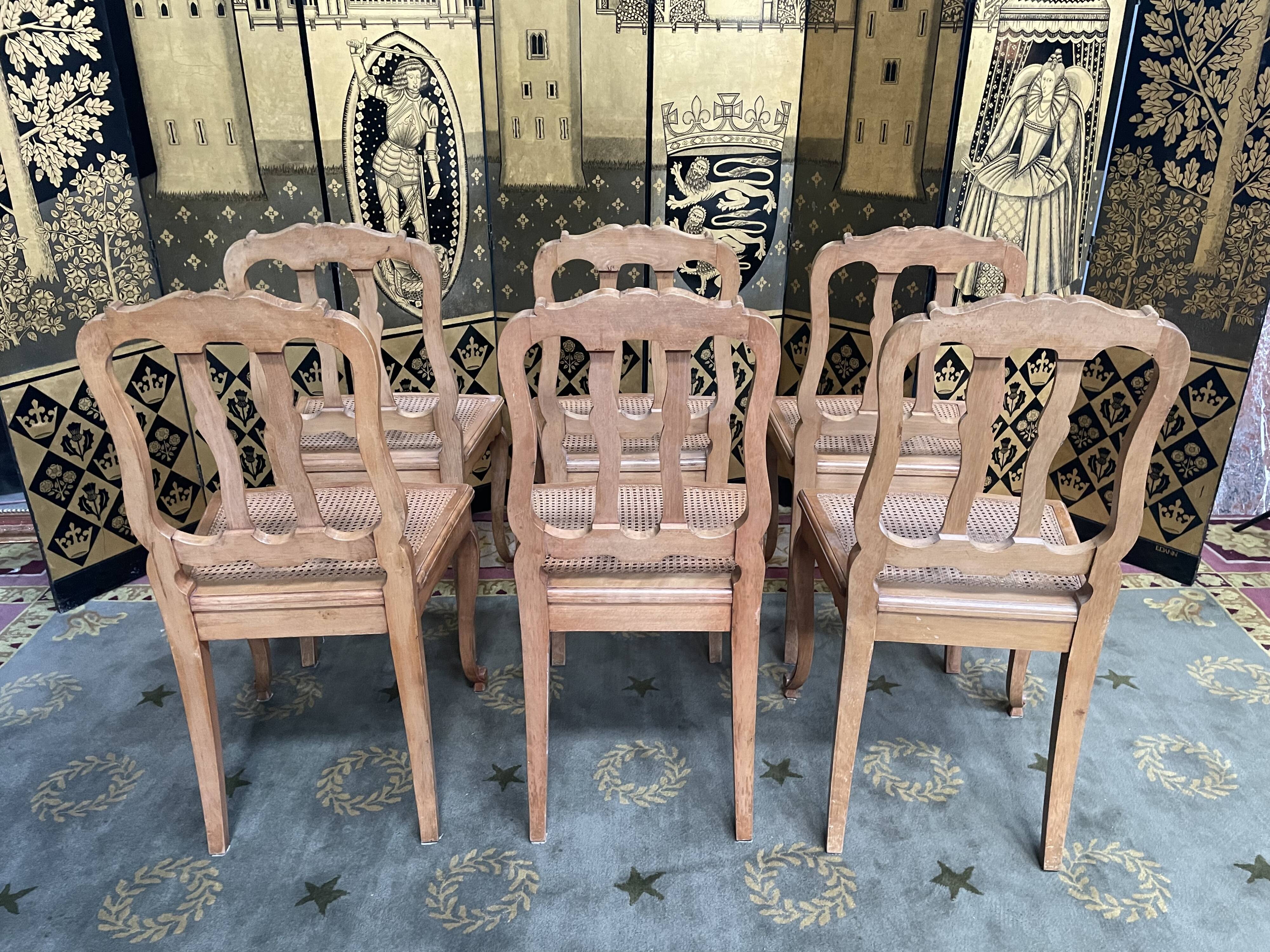 Suite of 6 Louis XV style chairs in cannage