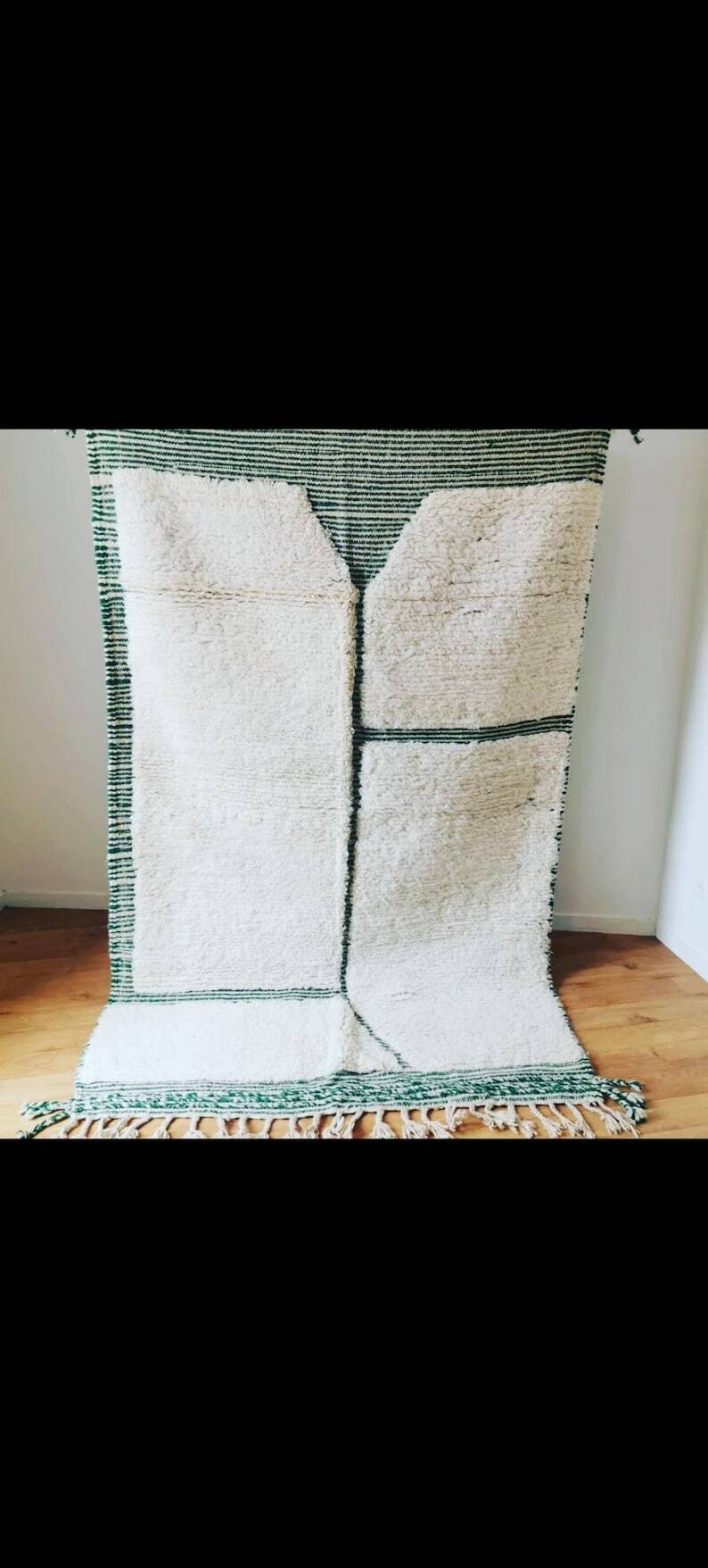 Moroccan Berber rug 250cmx150cm