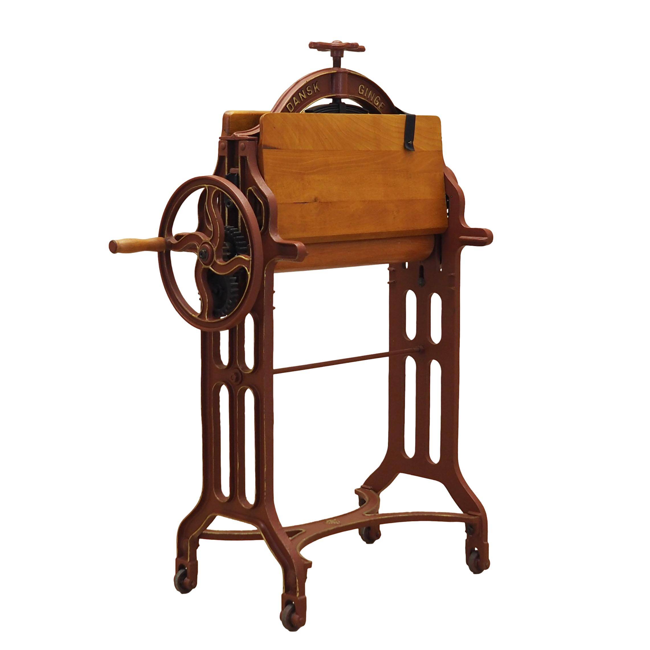 Mangle en fonte, design danois, 19e/20e siècle, production : Danemark