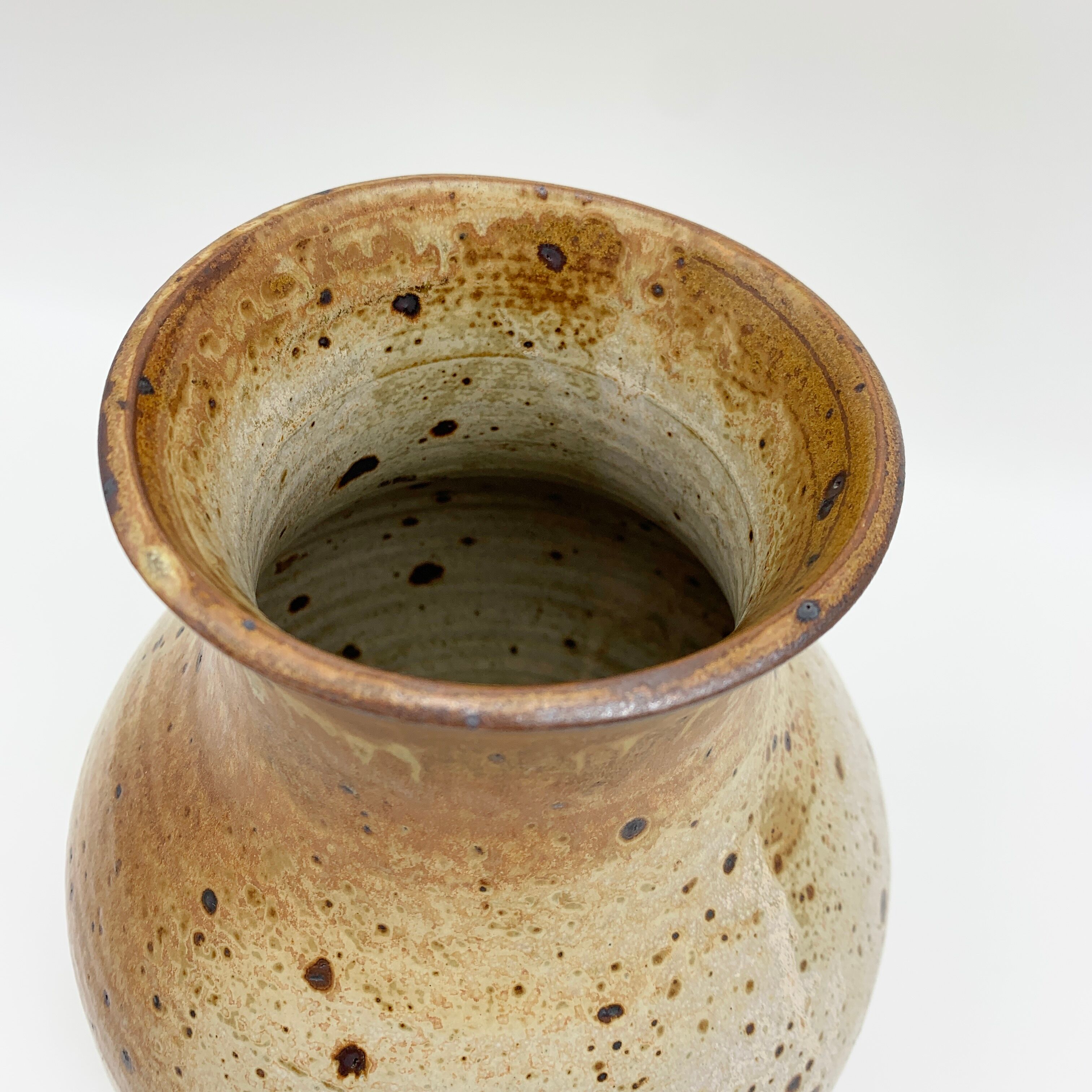 Pansu vase in ceramic gres pyrite