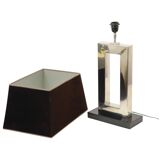 Lampe de table design Eichholtz Arlington en acier inoxydable avec base en granit 72 cm