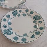 2 plates model geraniums. Sarreguemines