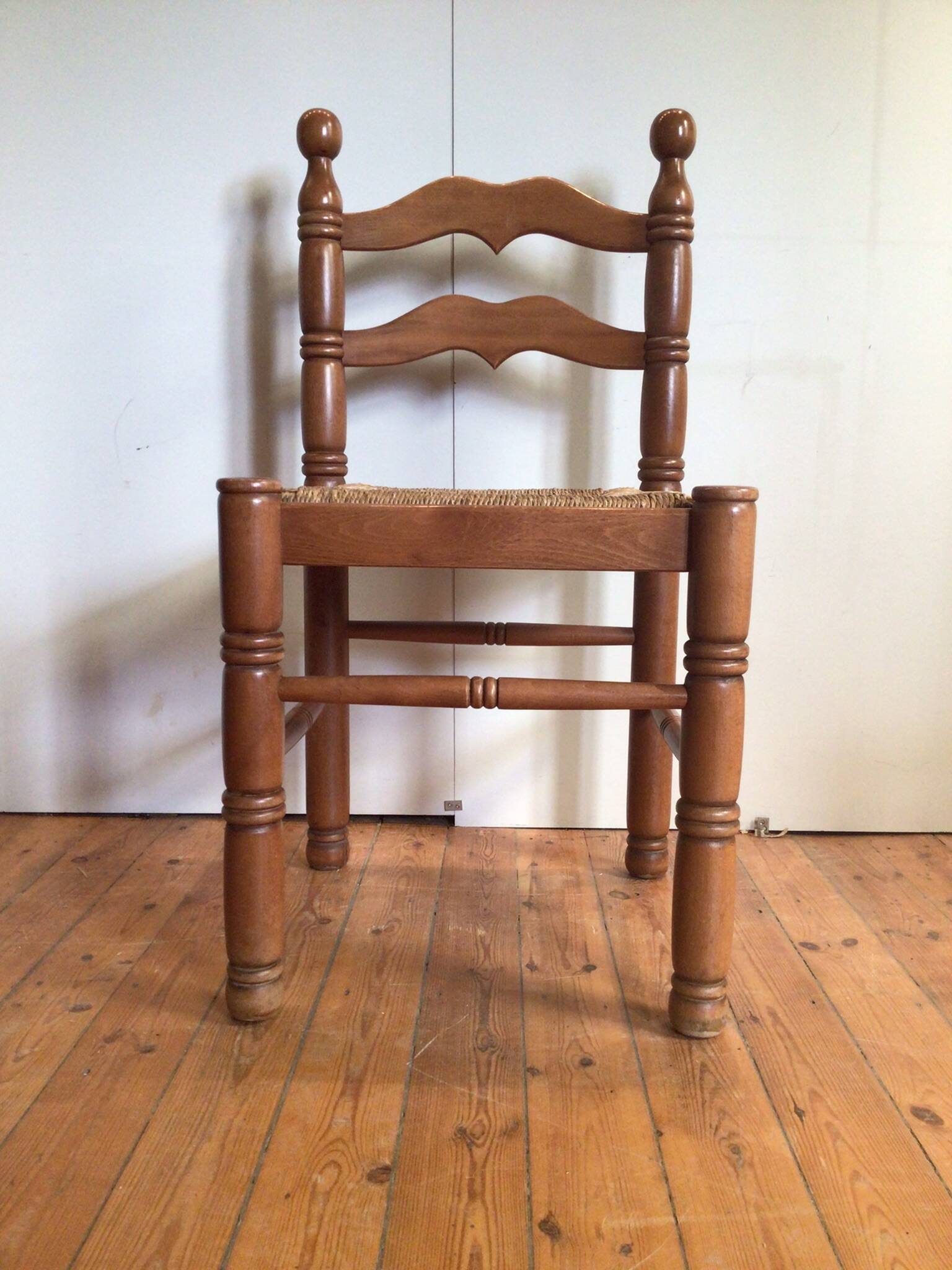 Chaises de salle à manger en bois