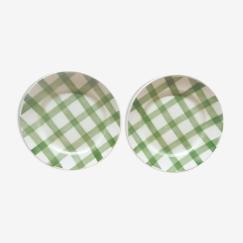 Paire assiettes plates nappe verte