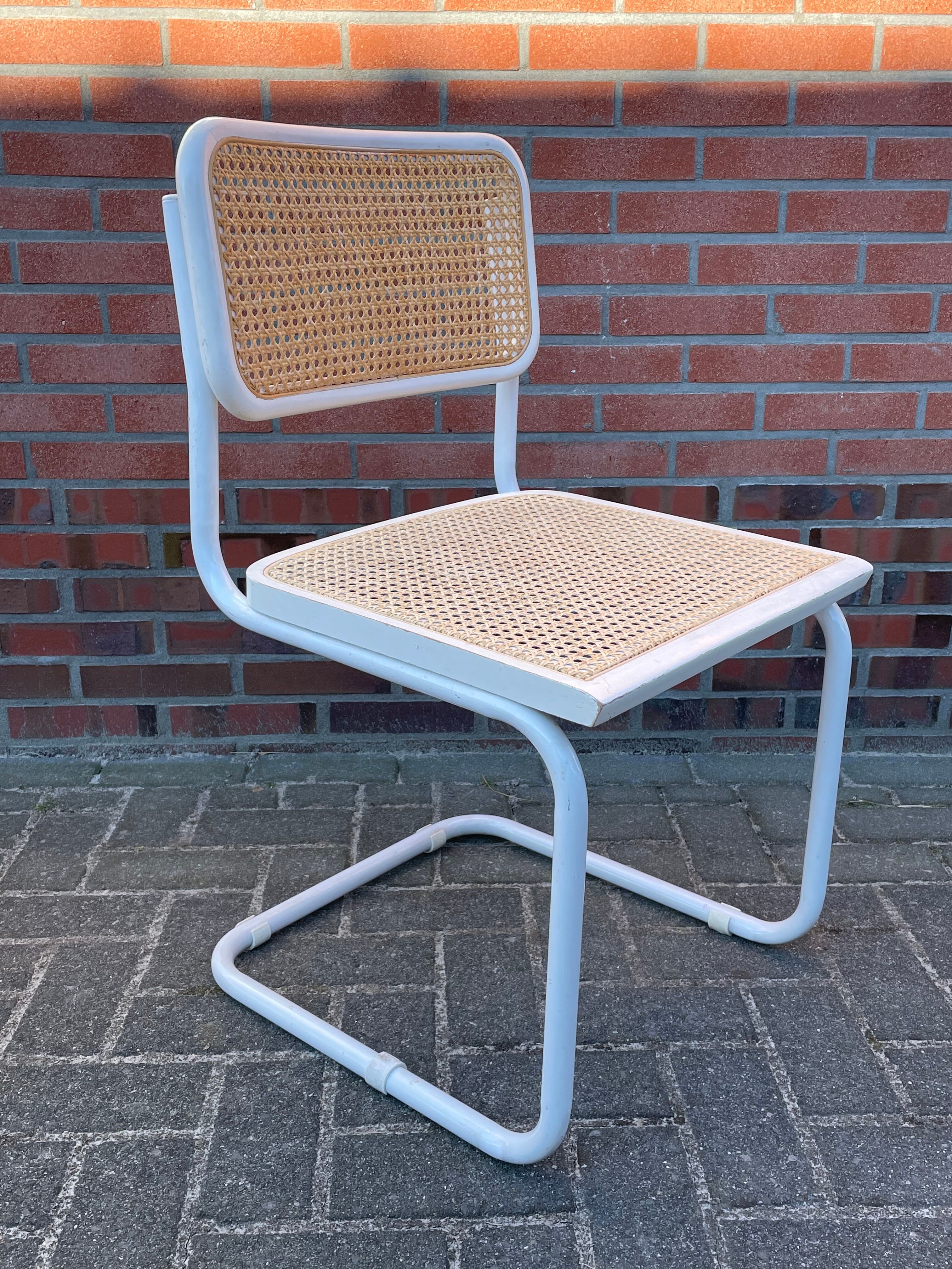 Cesca design chair b32 model in white