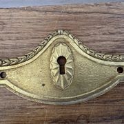 4 antique bronze/gilded brass lock plates Louis XV furniture Na