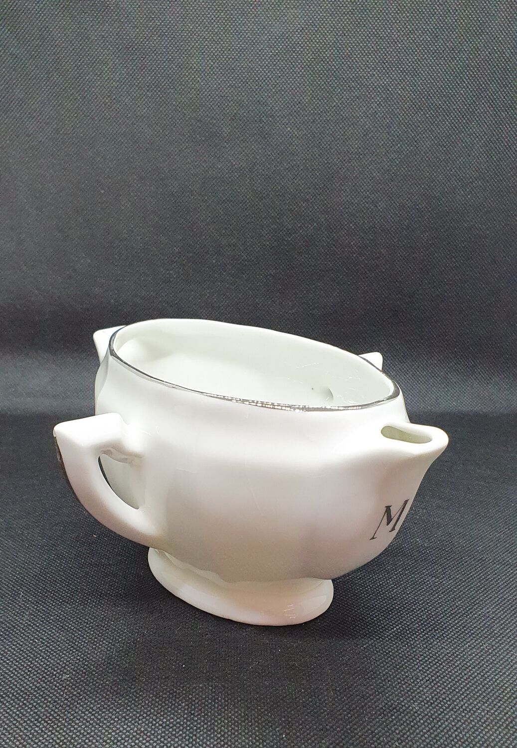 Lean fat gravy boat