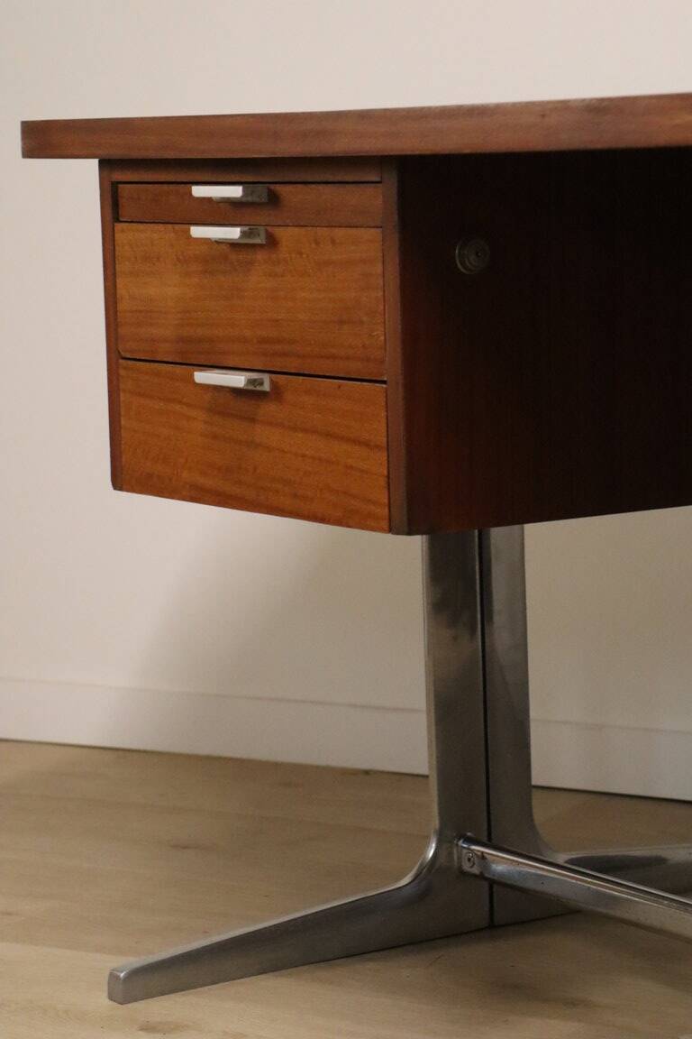 Vintage desk by George Nelson in wood and aluminum, 1960s