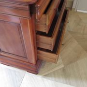 Cherrywood chest of drawers with ogee – 4 drawers – 80s – Louis Philippe style