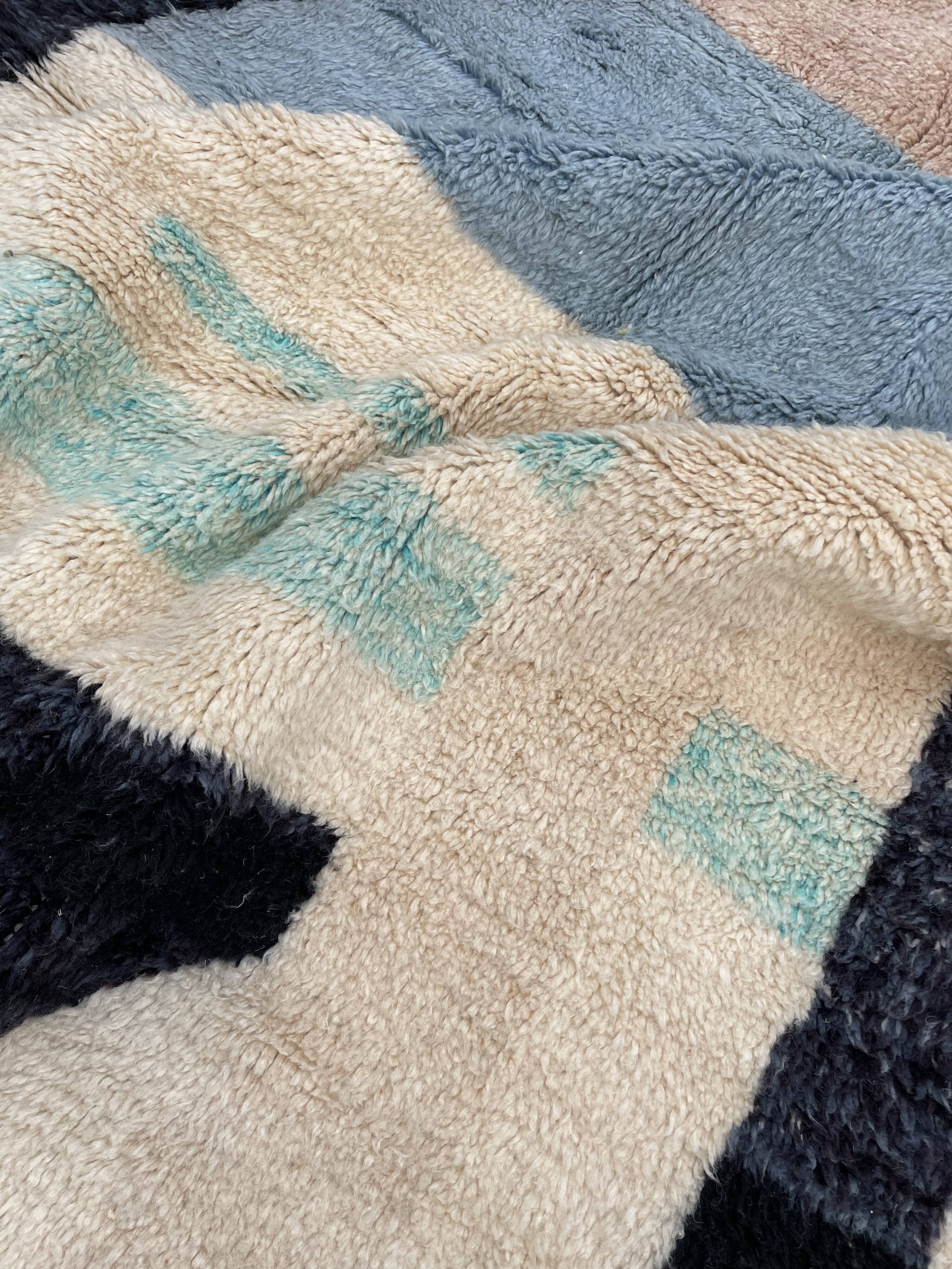 Modern wool berber rug 200x280 cm